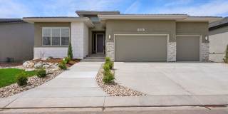 Stunning & Luxurious Brand-New Build in Kissing Camels Gallery 1