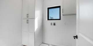 136 N Oakview Drive Gallery 30