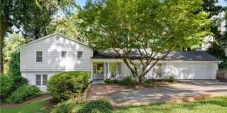 4820 Powers Ferry Road Gallery 1