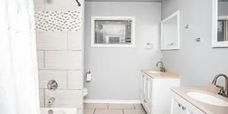 4211 49th Street Gallery 7