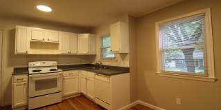 2 Bedroom 1 Bath Home in Roeland Park. 2 Bedroom 1 Bath Home in Roeland Park. Gallery 7