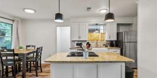 1930 College Avenue Gallery 1