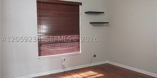 3160 Peachtree Cir Gallery 17