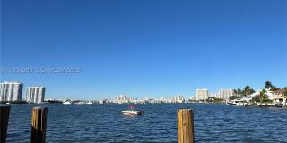 2821 N Miami Beach Blvd Gallery 19