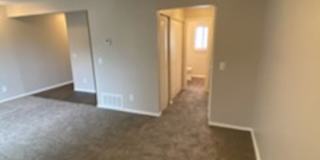 River Walk Apartments Gallery 102