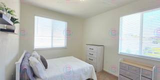 Fully Furnished 3-Bedroom Townhome Resort-Style Community Living Gallery 15