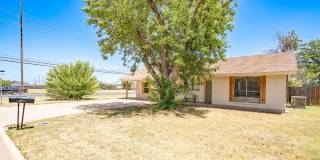 949 Kenwood Drive Gallery 3