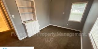 2412 Gentry Avenue Gallery 10