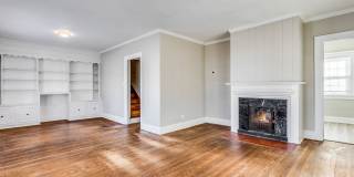 Charming 3BR in College Hill – Pet Friendly & Move-In Ready! Gallery 8