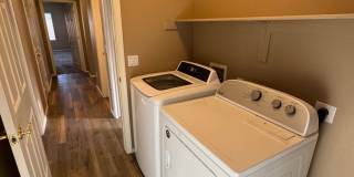 Cozy 3 Bed 2 Bath with Enclosed Den! Cozy 3 Bed 2 Bath with Enclosed Den! Gallery 20