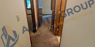 Elm Creek Park adjacent Large 2+BR House For Rent Gallery 13