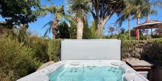 Resort Style Living on Warmlands Avenue Gallery 20