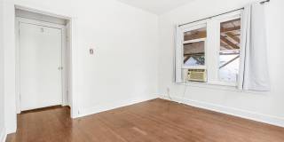 1434 HICKS AVE Gallery 18