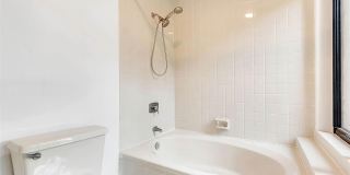 10240 Southwest 91st Street Gallery 8