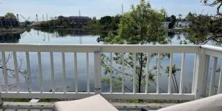 172 Northwest Street Gallery 1