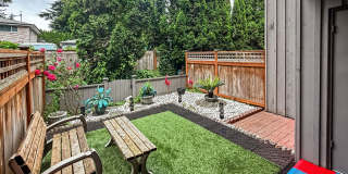 Townhouse-Style Condo for Rent | 7815 218th St SW #113, Edmonds, WA Gallery 13