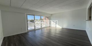 55 Hill Rd. 55 Hill Rd. Gallery 1