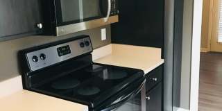 GreenHills Condo! Gallery 10