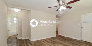 806 West Arizona Avenue Gallery 3