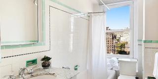 135 Waverly Pl Apt 10C 135 Waverly Pl Apt 10C Gallery 1