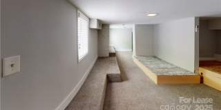 428 Hawthorne Lane Gallery 3