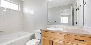 Totally Updated 3 Bedroom 4 Bath home Gallery 10