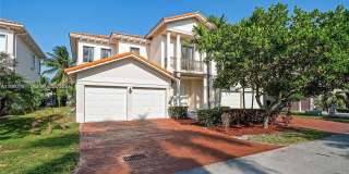 19343 SW 79th Ave Gallery 1