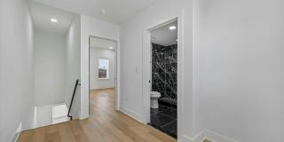 1911 W HUNTING PARK Avenue Gallery 8