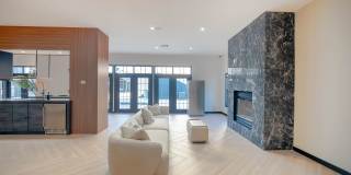 Wolf Creek Gallery 75