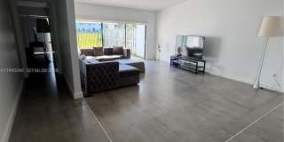 534 NE 195th St Gallery 12