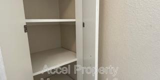 2405 Mimosa Street Gallery 30