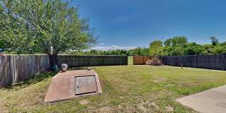 Nice 3 Bedroom 2 Bathroom Home with Storm Shelter and Office! Gallery 24