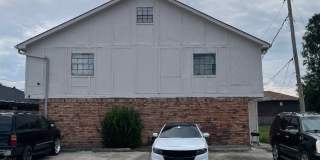 14 Airlie St Gallery 1