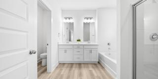 201 Lyla Lane Gallery 10