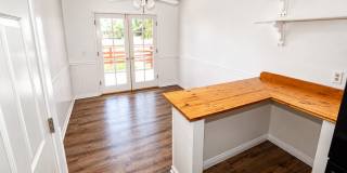 OWNER REMODEL - STUDENT RENTAL NEAR CAMPUS – HUGE DISCOUNT + ONE MONTH FREE! Gallery 7