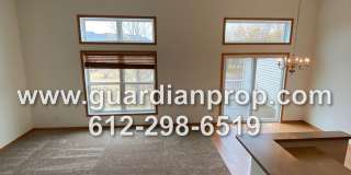 Townhouse Available October 1, High Ceilings, Open Floor Plan, Lower Family Room w/Fireplace, Balcony Townhouse Available October 1, High Ceilings, Open Floor Plan, Lower Family Room w/Fireplace, Balcony Gallery 4
