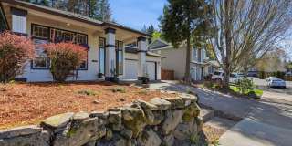 Beautifully Updated 5BR Home with Designer Kitchen, Main-Level Suite & Private Backyard Oasis Near Progress Ridge Gallery 3
