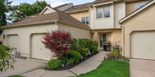 1410 CHANTICLEER Gallery 1
