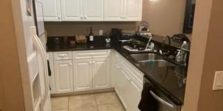 Jackson Square - 2 Bedroom, 2 Bathroom Condo **$400 Leasing Bonus** Gallery 5