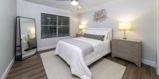 The View at Waters Edge Gallery 51