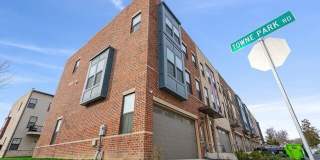 2715 EVANSGREEN Drive 2715 EVANSGREEN Drive Gallery 2