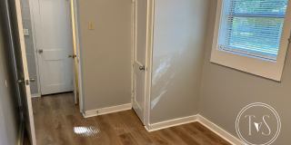 Cozy 2-bed/1-bath home in Carver Heights Gallery 8