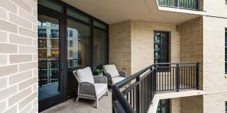 NOVEL River Oaks by Crescent Communities Gallery 30