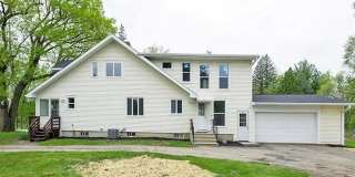 2427 E MOUNT HOPE Avenue Gallery 1