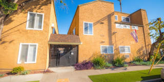 5708 Tujunga Ave. Gallery 29