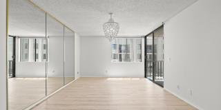 1140 East Ocean Boulevard Gallery 10
