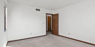 Wile - 1310-1316 Palmer Gallery 13