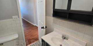 285 S Gift St Gallery 23