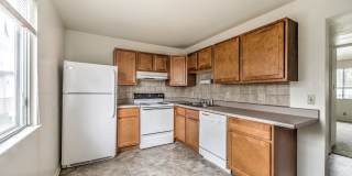 10 E. Rock Creek Manor Gallery 1