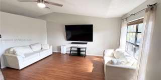 581 SW Banks Ter Gallery 1